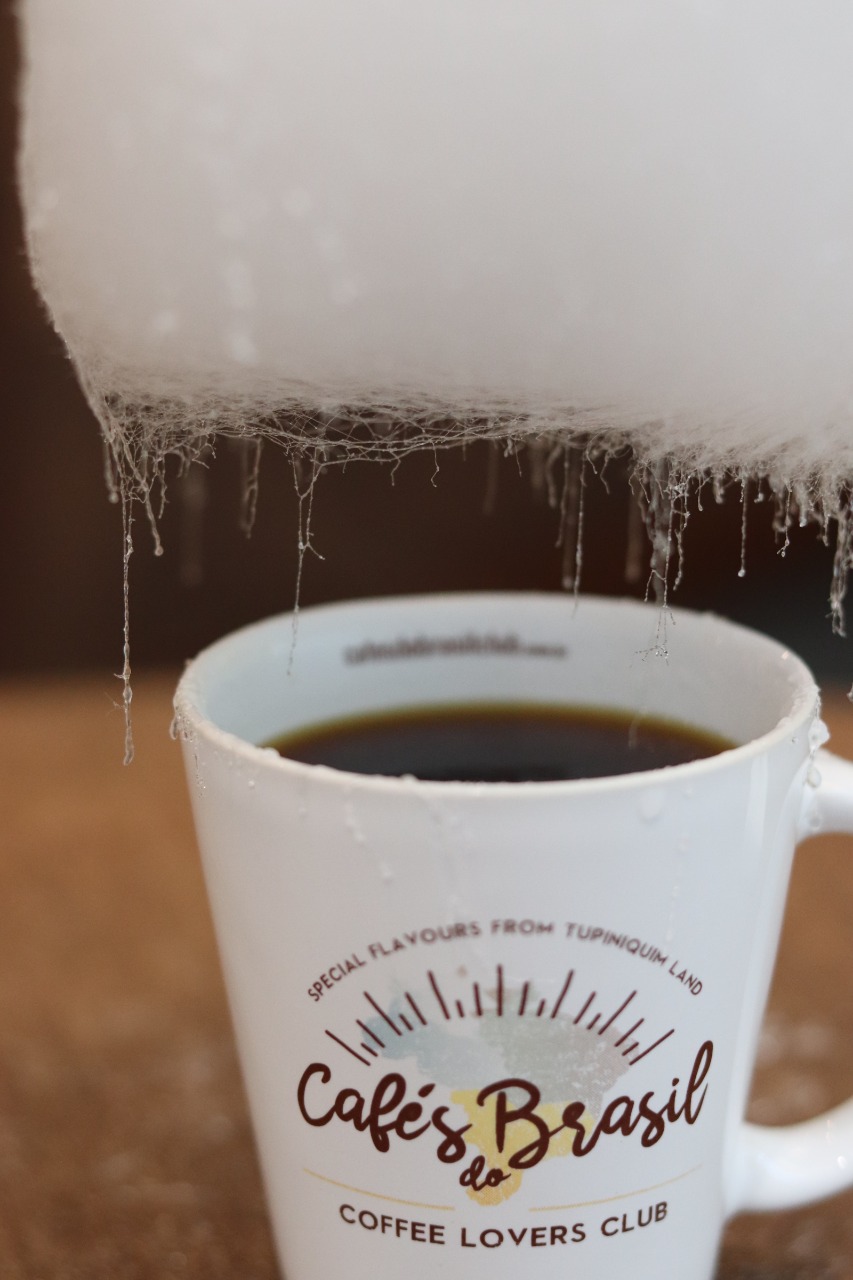 Café com algodão doce